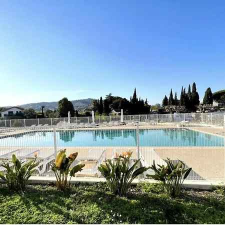 17: Les De Robinson - Riverside With Pool Mandelieu-la-Napoule